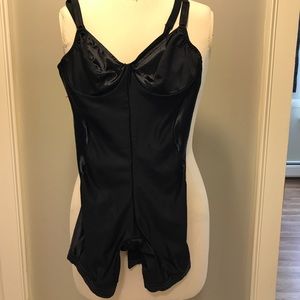 Black Thigh Length Body Smoother